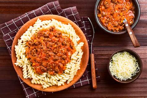 Cómo hacer salsa boloñesa con soja texturizada | Mami Recetas