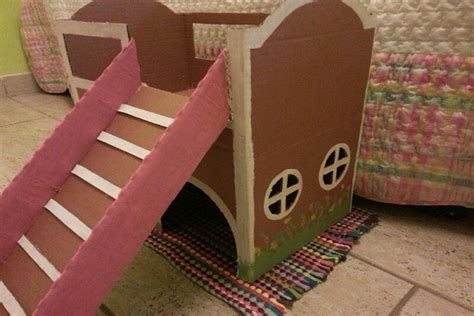 Como hacer una casa de conejo con cartón   Conejitos