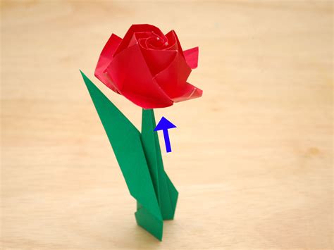 Cómo hacer una rosa de papel: 50 pasos  con fotos