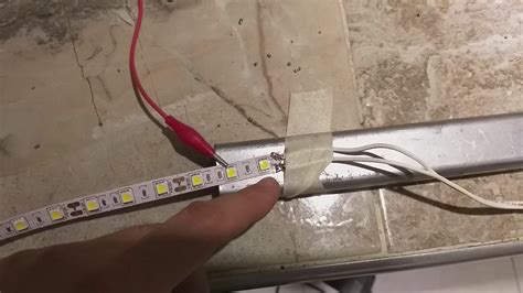 Como Instalar Tiras LED en un Mueble   YouTube