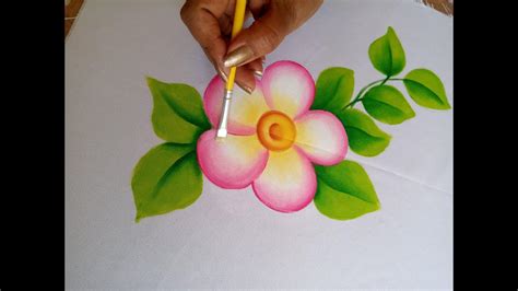 Como Pintar En Tela Una Flor Con Hojas Fácil Para ...