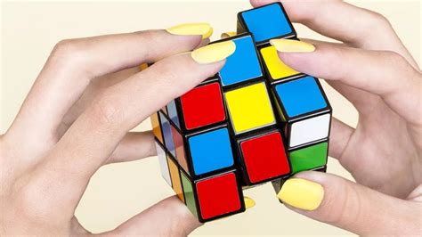 ¿Cómo Resolver o Armar el cubo Rubik en Pocos Movimientos ...