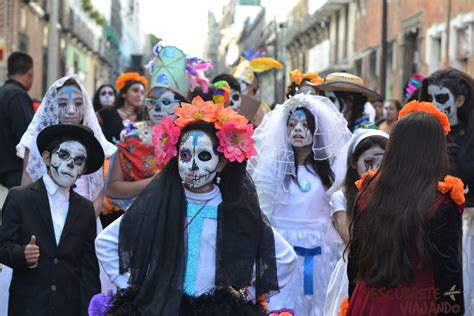¿Cómo se celebra el Día de Muertos en México? Descúbrete ...