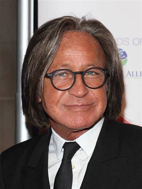 Compare Mohamed Hadid s Height, Weight, with Other Celebs