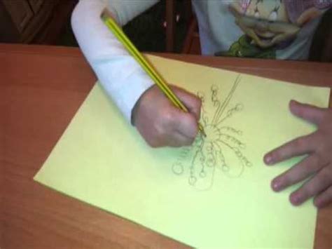 Con cuatro años: dibujando una flor. De niños para niños ...