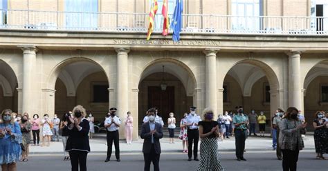 Concentración en Huesca por el asesinato machista en Basbastro