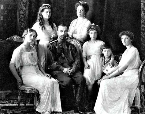 Confirman la autenticidad de los restos del zar Nicolás II ...