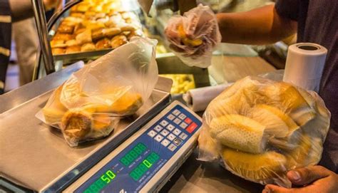 Confirmaron que el kilo de pan llegará a 80 pesos   Economía   Ahora ...