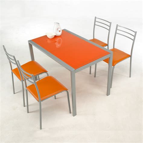Conjunto de mesa y 4 sillas alfa en colores | Closet Norte