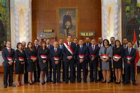 Conoce a los nuevos ministros del Gabinete Villanueva [FOTOS]