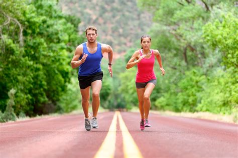 Consejos para correr más rápido, según entrenadores expertos en running ...