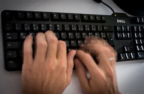 Consejos para escribir más rápido con el teclado en el PC