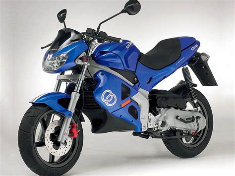 Consulta moto nueva: 125 automática y no scooter | SoyMotero
