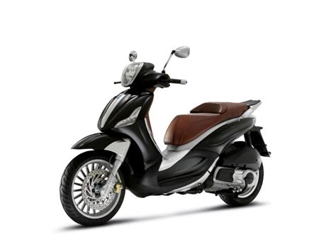 Consulta moto nueva: Scooter 125 elegante y de rueda alta ...
