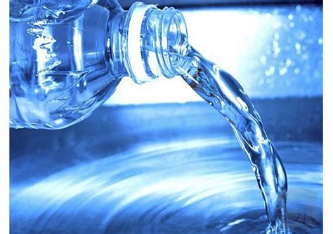Consumo adecuado de agua, vital para la salud y evitar ...