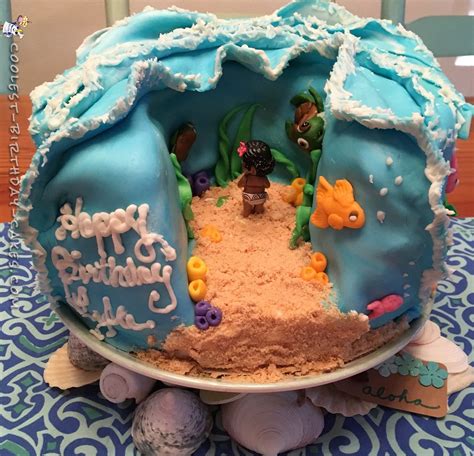 Cool Homemade Moana Cake | Cool birthday cakes, Party ...