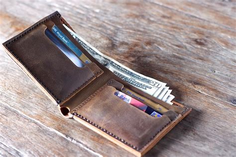 Cool wallets For Men Personalized Gifts For Men | Gifts ...