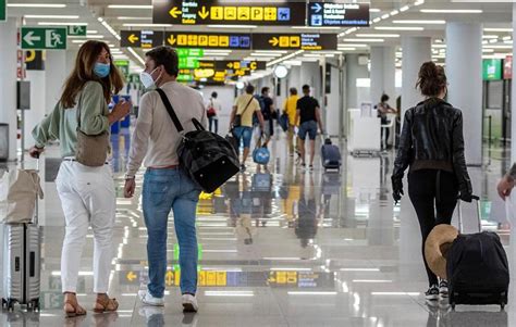 Coronavirus en España: Los aeropuertos españoles comienzan ...