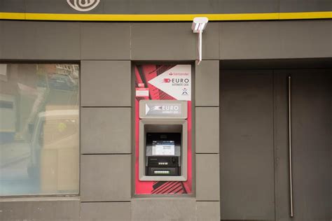 Correos instala cajeros automáticos en 109 oficinas de ...