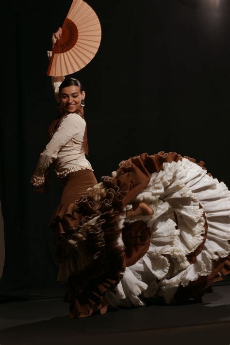 costumbres_espanoles: Flamenco baile muy famoso