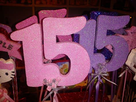 couleursparty: adorno torta 15 años con bouquet