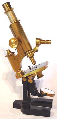 Creador del Microscopio : Zacharias Janssen