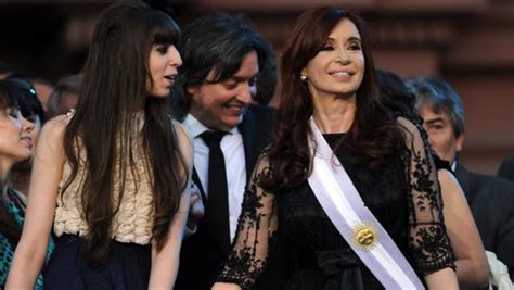 Cristina Kirchner y sus hijos, de nuevo procesados y ...