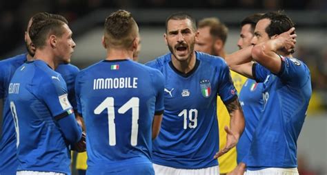 Criticas y pesimismo de prensa Italiana con la selección