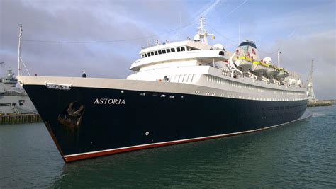 Cruise and Maritime Voyages book into Portsmouth International Port ...