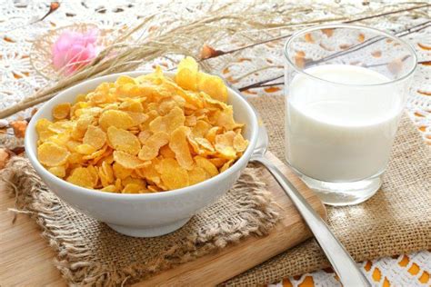 ¿Cuáles son los mejores cereales integrales para desayunar? | Copos de ...