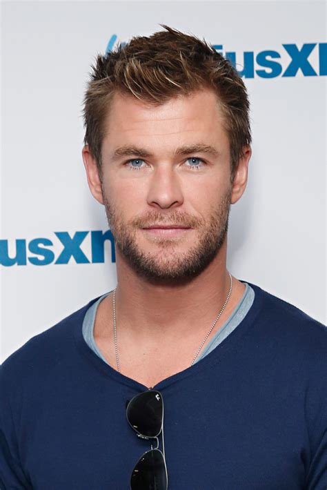 ¿Cuánto mide Chris Hemsworth?
