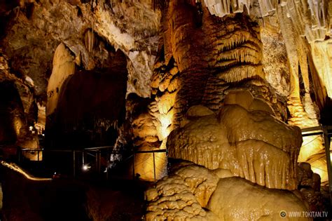 Cueva de Pozalagua y la Torca del Carlista