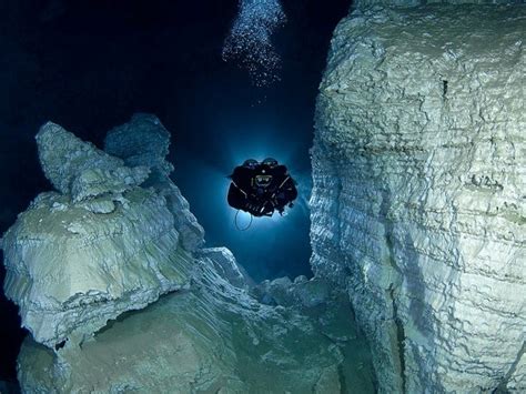 Cuevas impresionantes bajo el mar   Imágenes   Taringa!