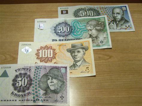 Currency: Copenhagen, Denmark | Danish banknotes feature ...
