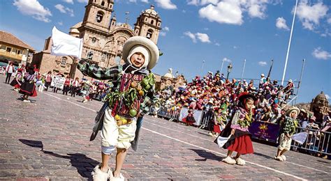 Cusco: pequeños de inicial derrocharon tradición en desfile de danzas ...