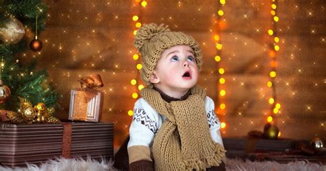 Cute Baby in Winter Wear 4K Wallpaper | HD Wallpapers