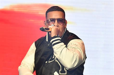 Daddy Yankee se convierte en en el artista con más ...