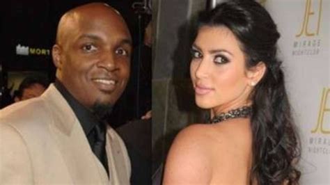 Damon Thomas, el primer esposo de Kim Kardashian con el que se casó a ...