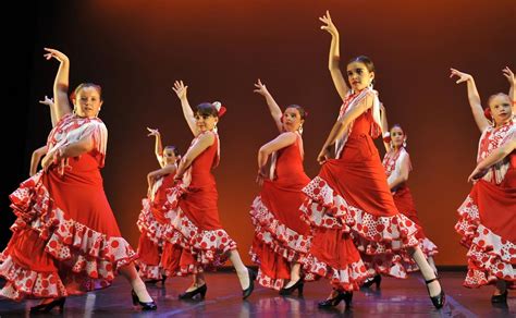 Danza Española Estilizada. ¡Nuevo grupo 2017 2018!   Esther Mortes