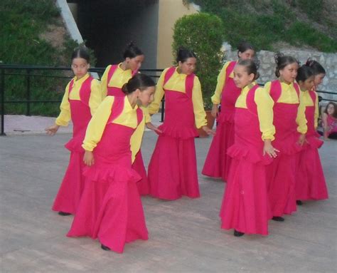 DANZA NUEVA MALAGA: ENCUENTRO DE BAILES ANDALUCES  edición XIV y XV