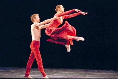 Danzando, que es gerundio: LA DANZA Y SU DEMANDA FÍSICA