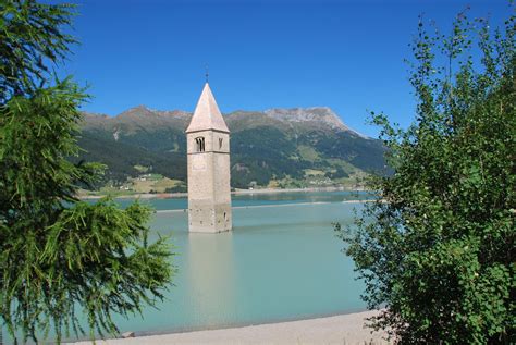 >: Dart At The Map: Lago Di Garda, Italy s Largest Lake