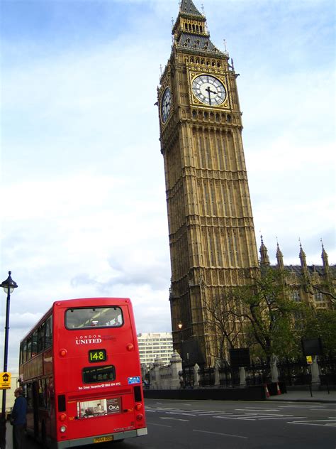 Datei:Big Ben with bus.jpg – Wikipedia