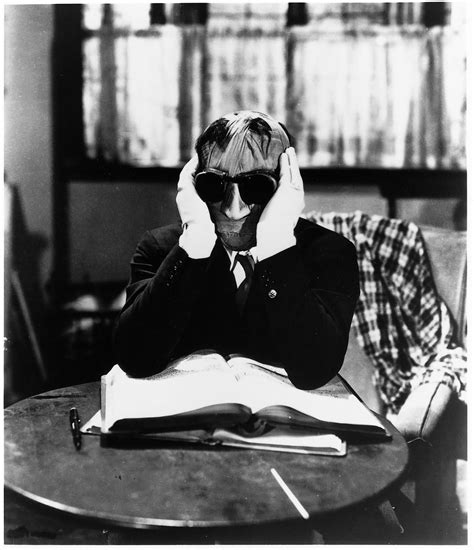 Day 24: The Invisible Man  1933  | Kristin Dearborn