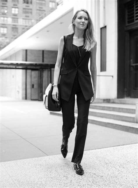 Day to Night Black Suit: Memorandum