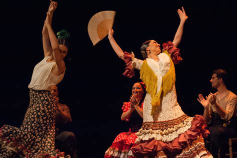 de Sangre y Raza  Espectáculo de Danza Española, Folclore y Flamenco