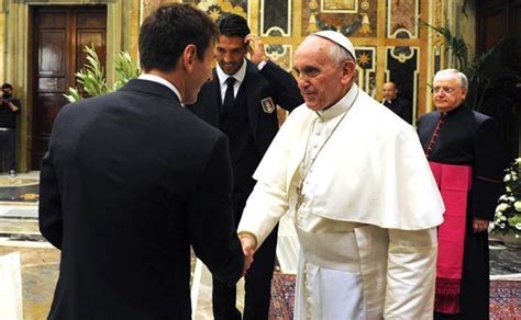 Decir que Messi es Dios es un sacrilegio, asegura el Papa ...