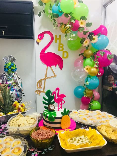 Decoración cumpleaños tropical | Party Time: Ideas en 2019 ...