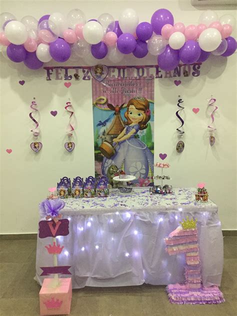 Decoración por mi para el cumple de mi bebe primer año ...