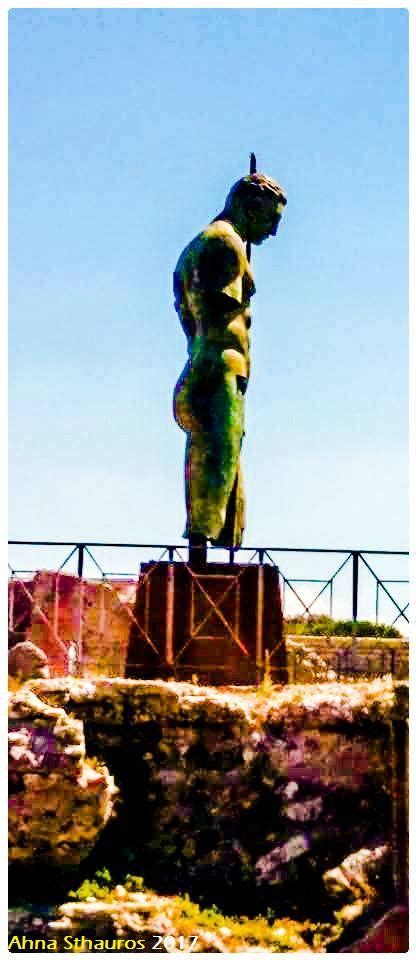 Dédalo, escultura de Igor Mitoraj en el templo de Venus en ...